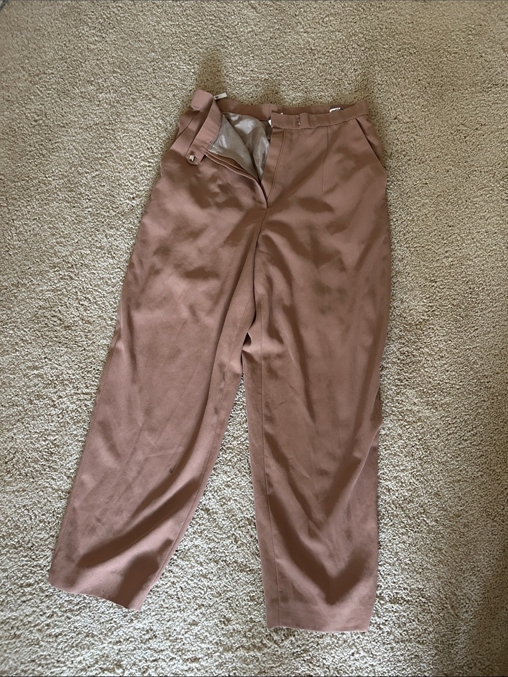 Made in Korea Women’s High-Waist Tapered Pants in Dusty Rose